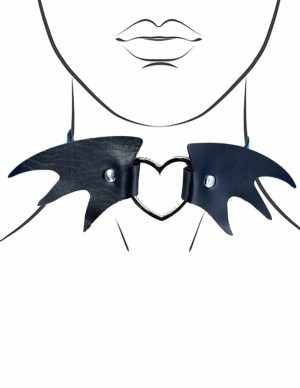 Bat Wing And Heart Hardware Choker  |   Fetishwear Bondage Black/Silver